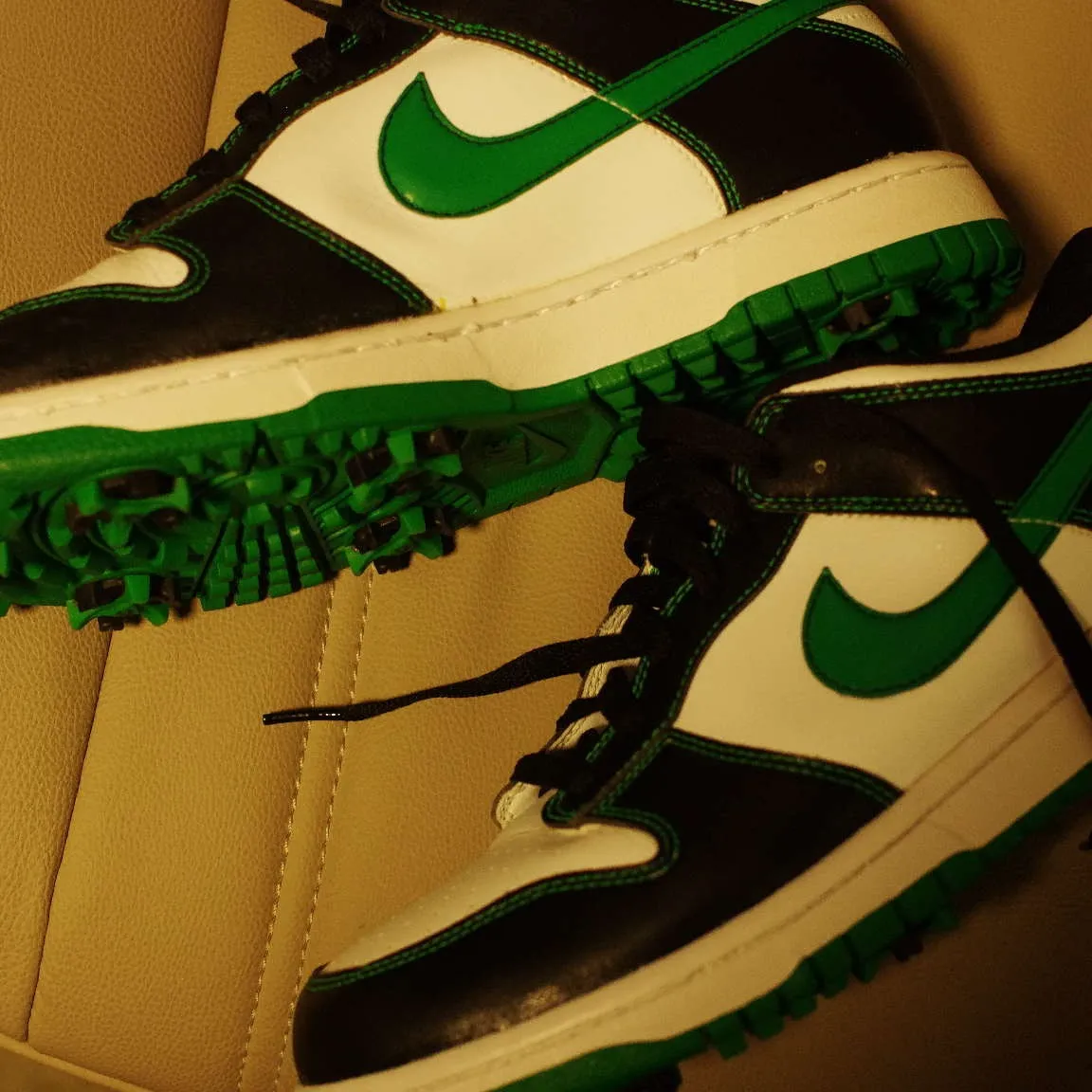 東京都　N様　NIKE　DUNK　ゴルフシューズ　ソール剥が...