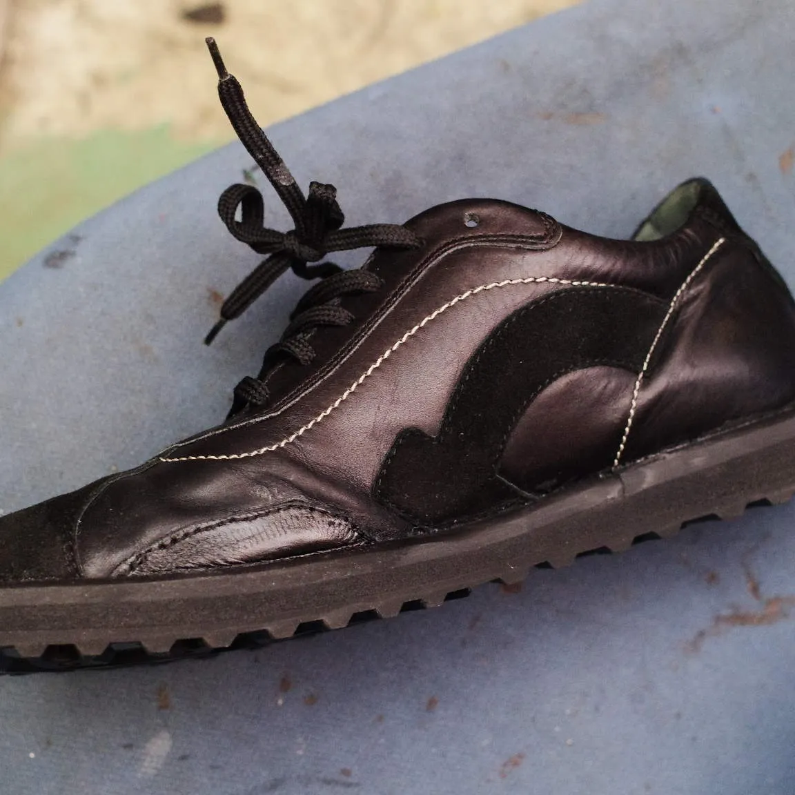 大阪府　O様　Ferragamo　スニーカー　オールソール修...