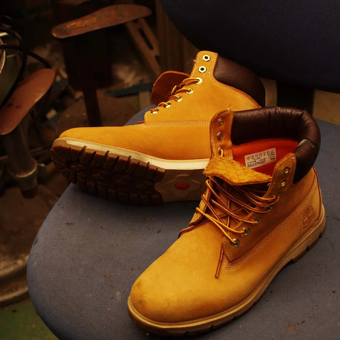 千葉県　U様　Timberland　履き口スポンジ表皮張替え
