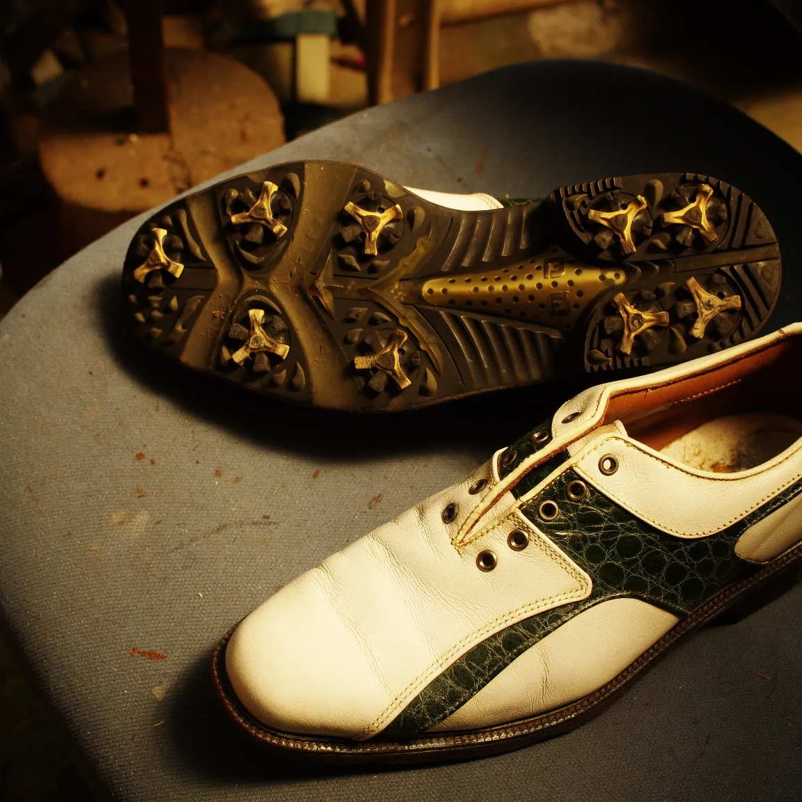 東京都　F様　FootJoy　ICON　スパイクレス化オール...