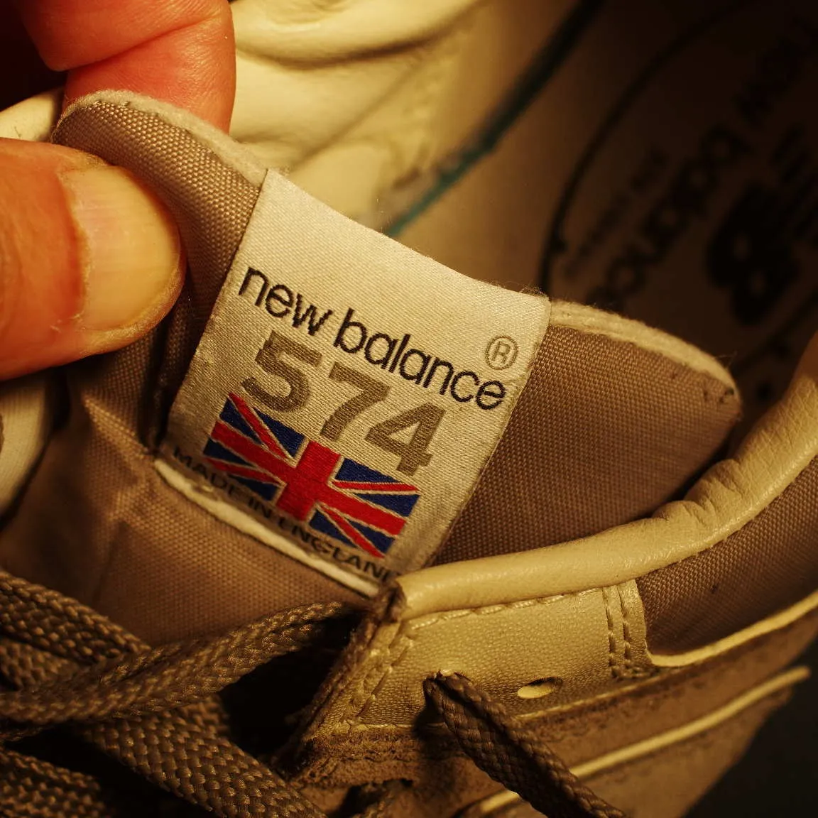 静岡県　M様　New Balance　574　ウェッジヒール...