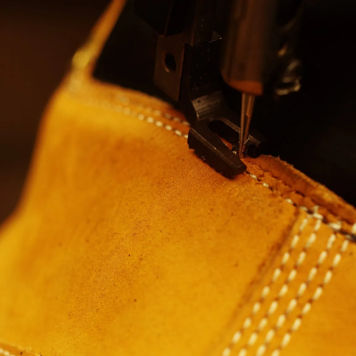 埼玉県　A様　Timberland　履き口スポンジ表皮張替え