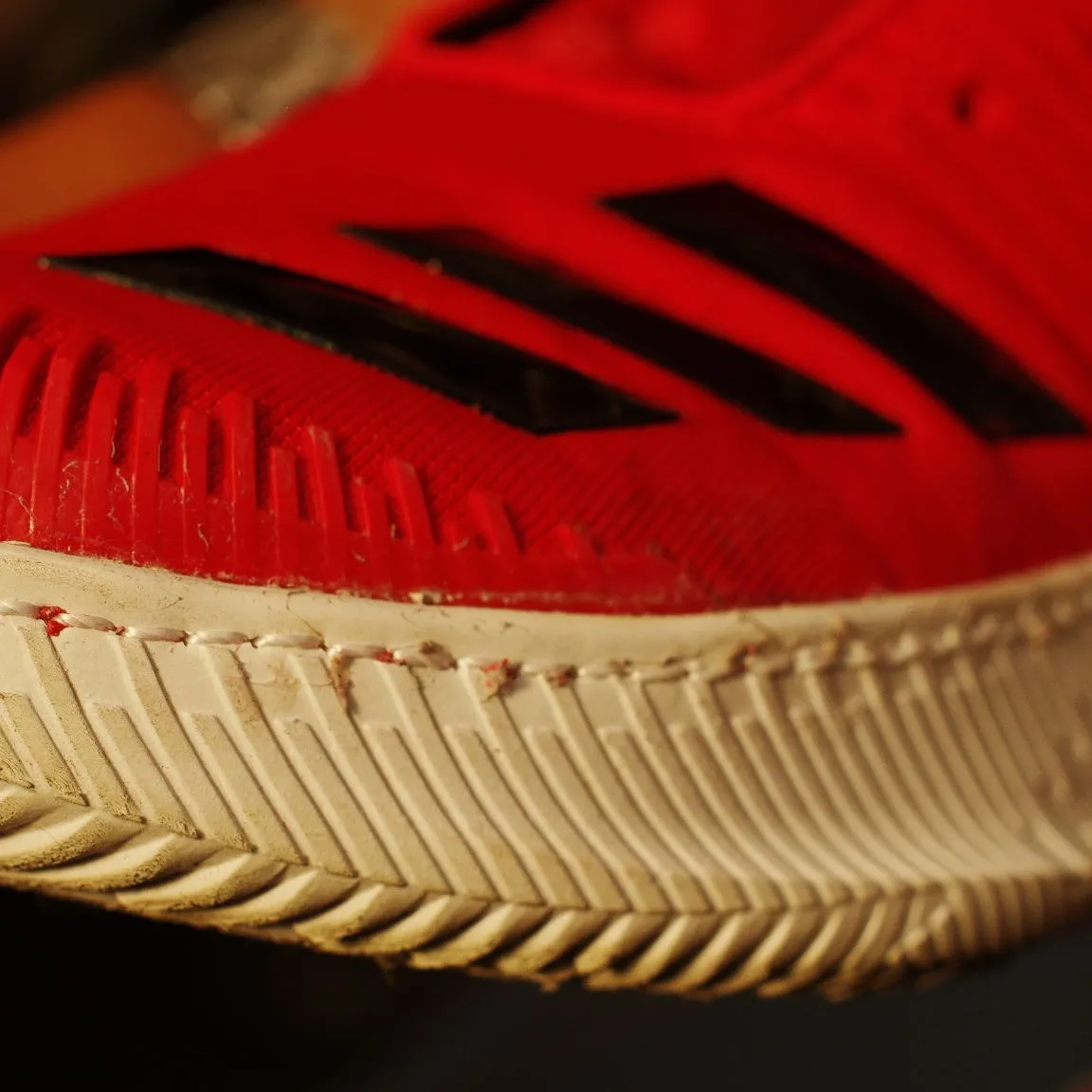青森県　S様　adidas　バスケットボールシューズ　剥がれ...