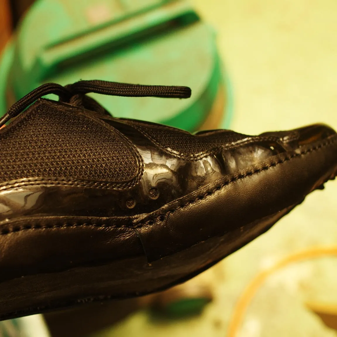 東京都　H様　PRADA　SPORT　オールソール修理