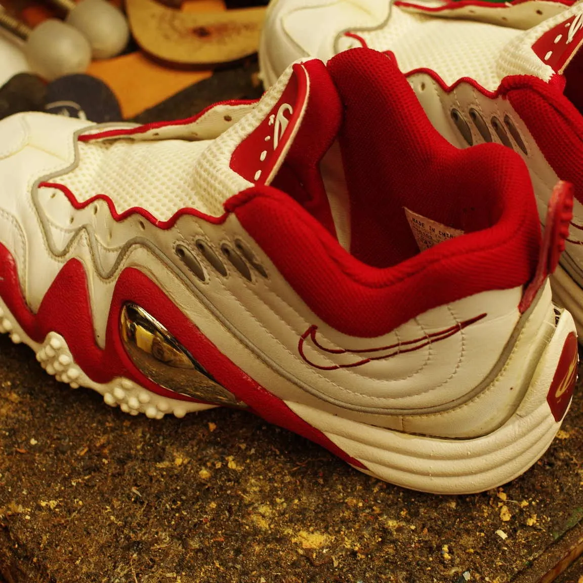 宮城県　S様　NIKE　AirZoom　靴底剥がれ修理