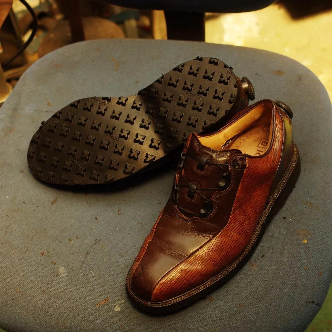 大阪府　K様　FootJoy　MyJoysスパイクレス化オー...