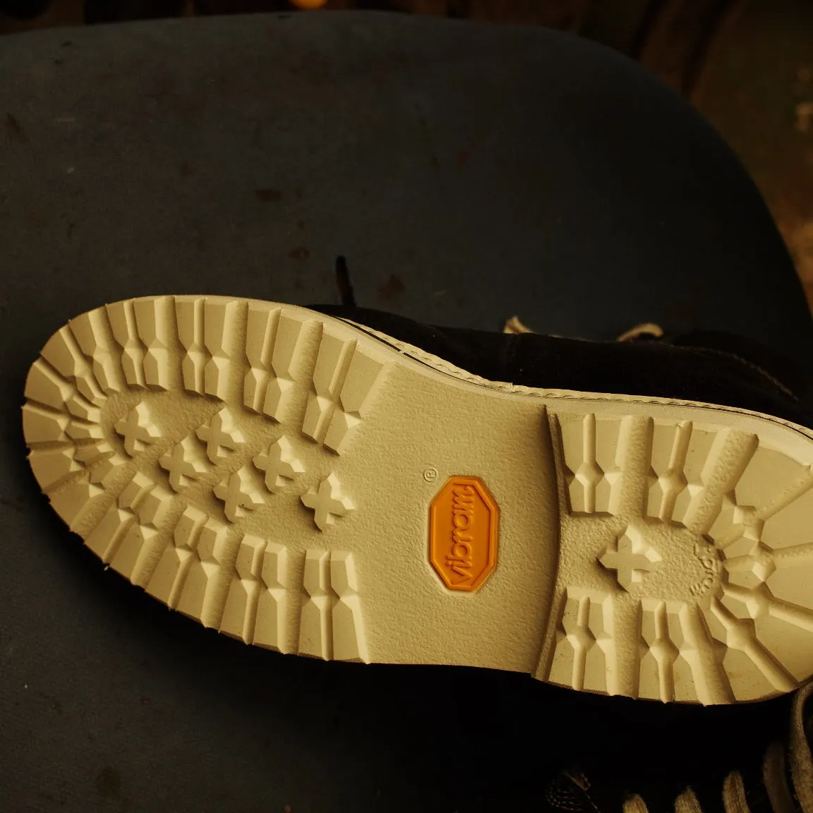 岡山県津山市　I様　Timberland　ブーツオールソール...