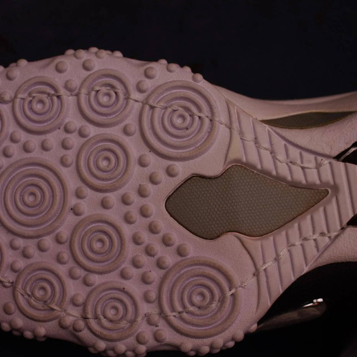 東京都　T様　NIKE　ZoomUpTempoソール剥がれ修...