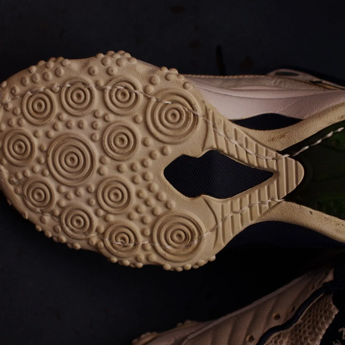 兵庫県　M様　NIKE　AirZoomアップテンポ　ソール剥...