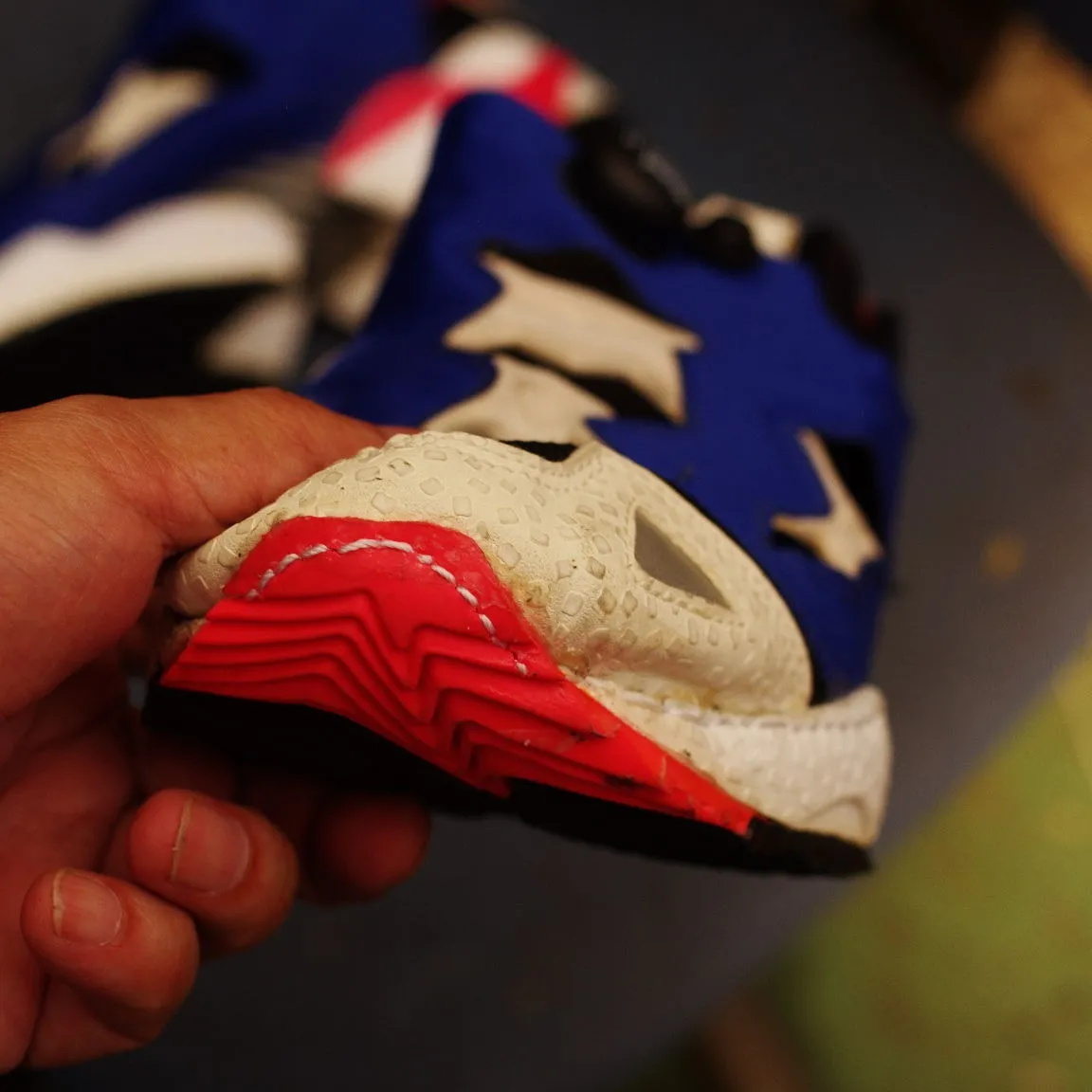 静岡県　K様　Reebok　インスタポンプフューリー　ソール...