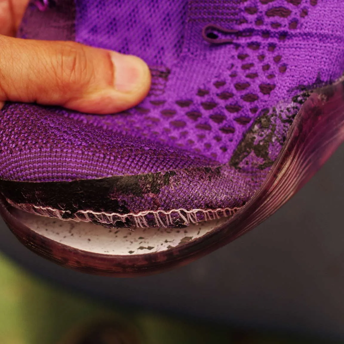 東京都　K様　NIKE　Kobeソール剥がれ修理