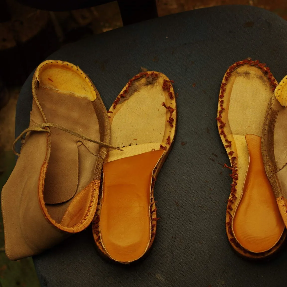 倉敷市　M様　Clarks　デザートブーツオールソール交換修...