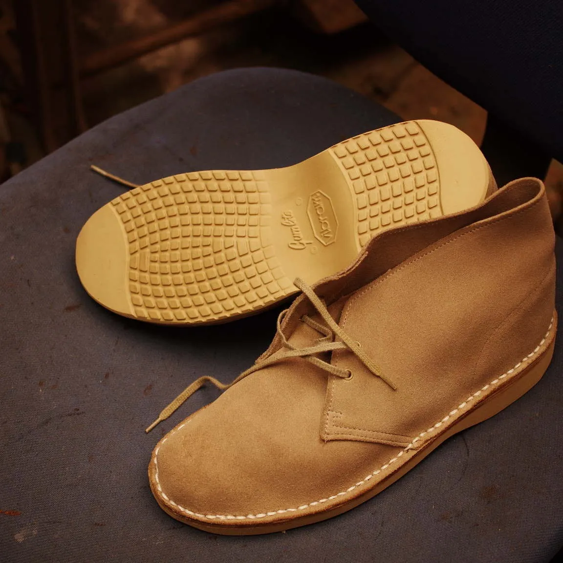 倉敷市　M様　Clarks　デザートブーツオールソール交換修...