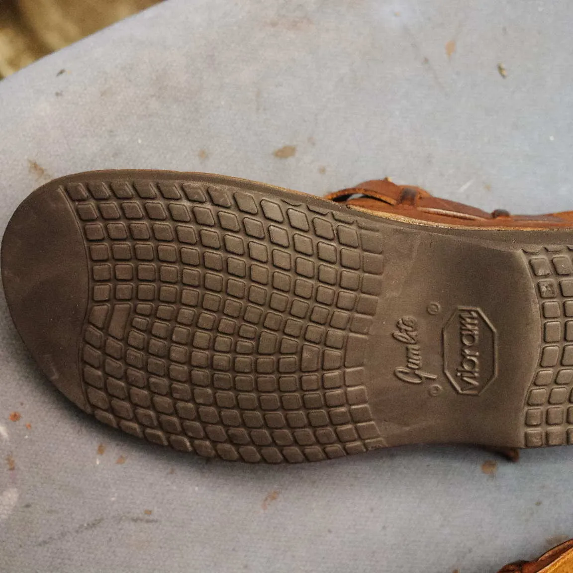 兵庫県 A様 オーロラシューズソール張替え