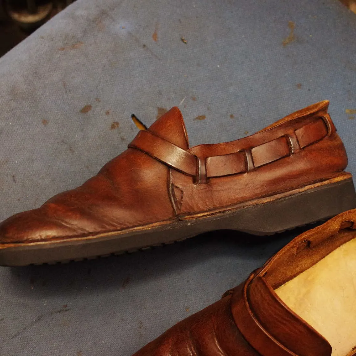 兵庫県 A様 オーロラシューズソール張替え