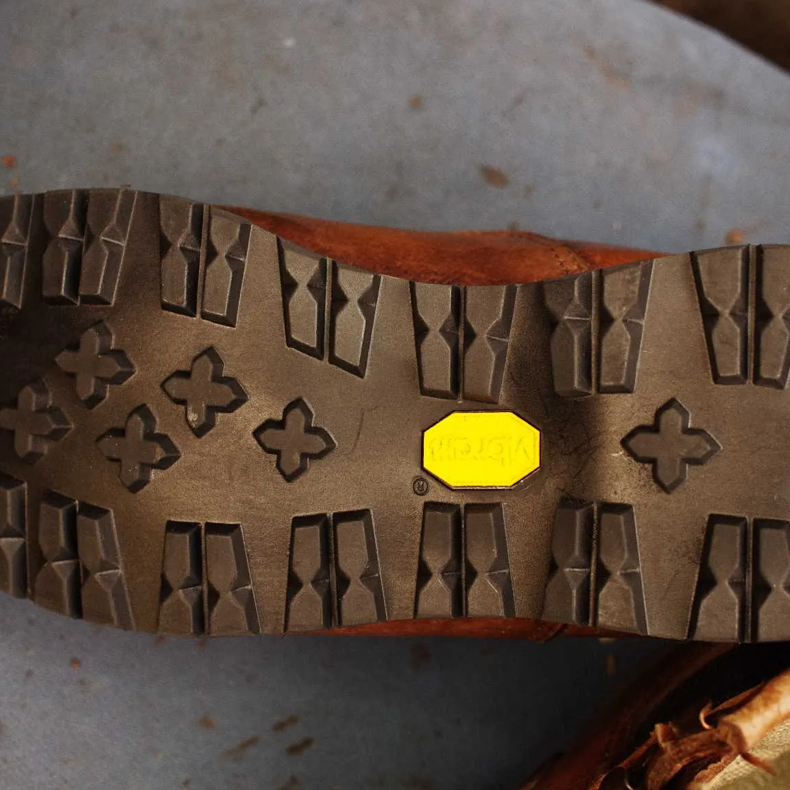 総社市 S様 Danner ソール張替え