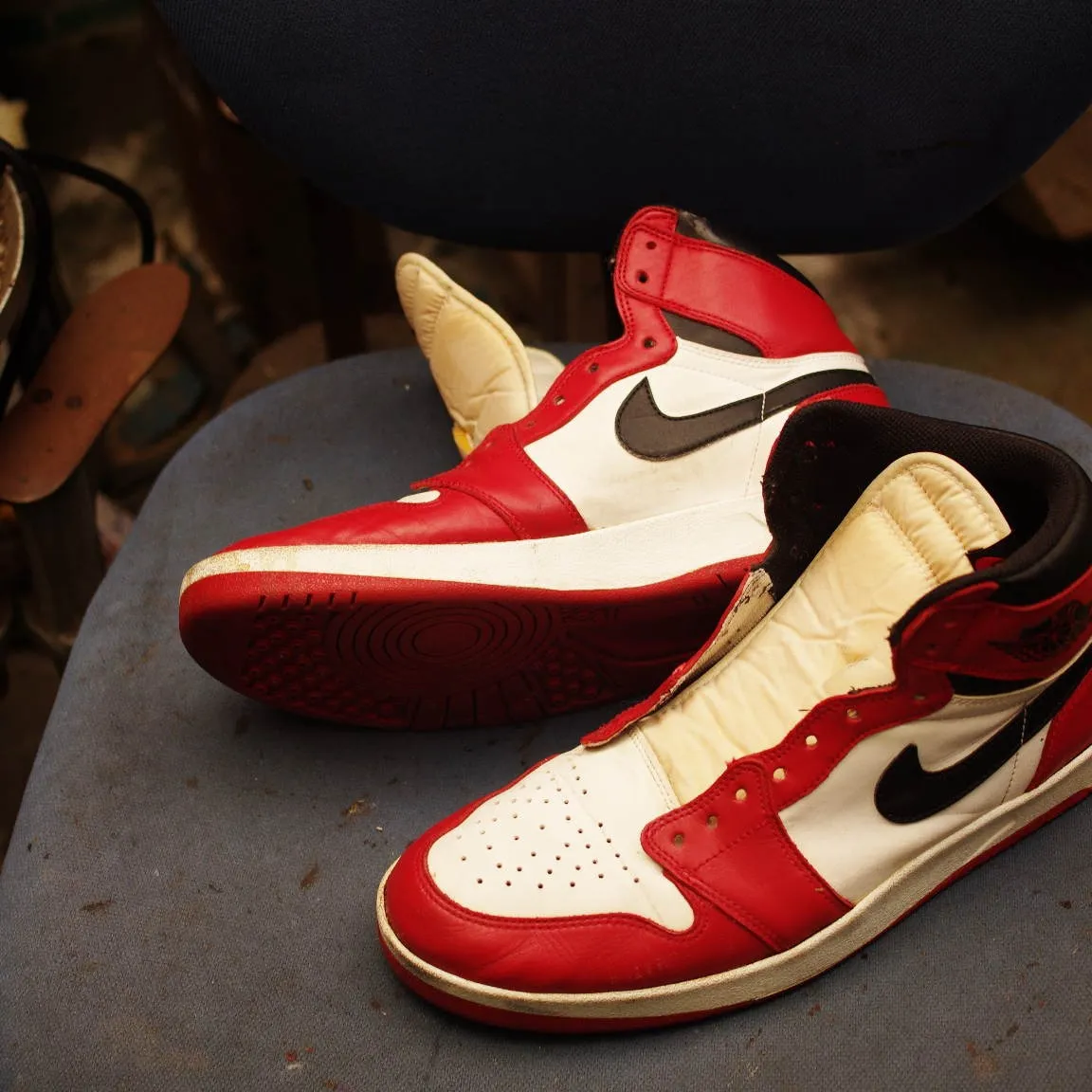 倉敷市　H様　NIKE　エア・ジョーダン1.5　ソール剥がれ...