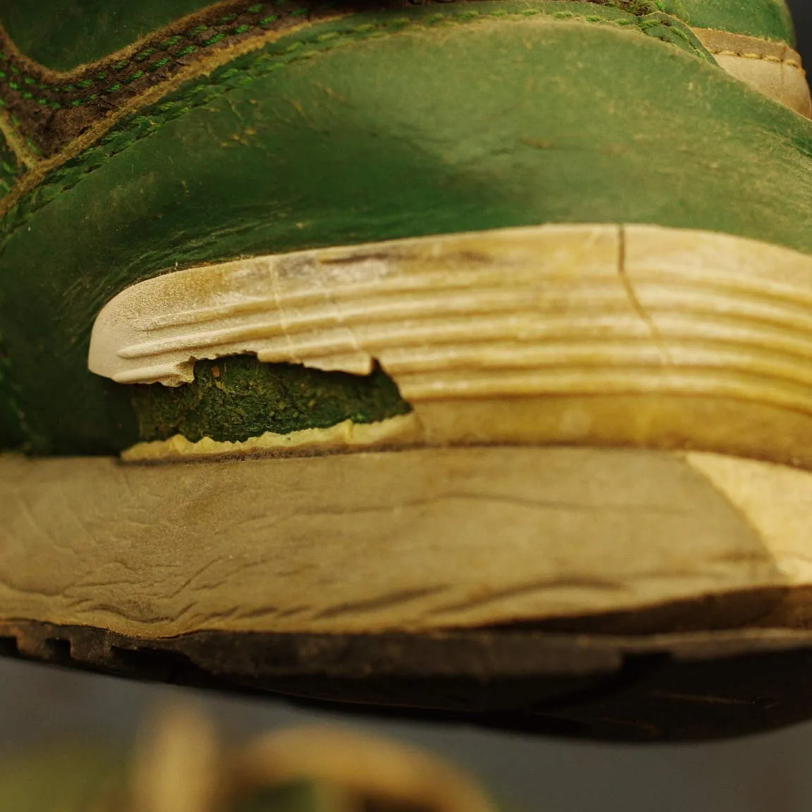 神奈川県 N様 ニューバランス576 ヒールカップ交換とアウ...