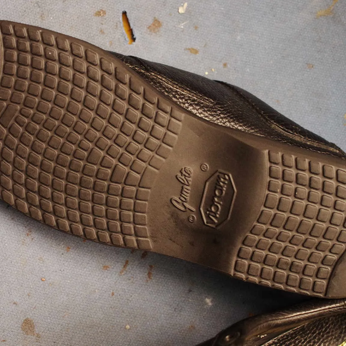 静岡県 O様 Clarks Nature2オールソール交換修...