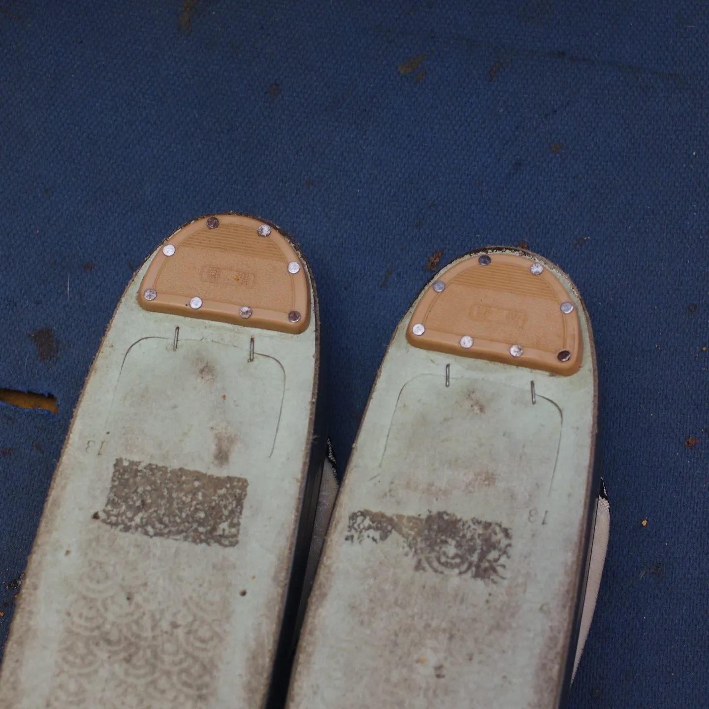 浅口市　鴨方町　M様　和ゾーリ　かかとゴム交換