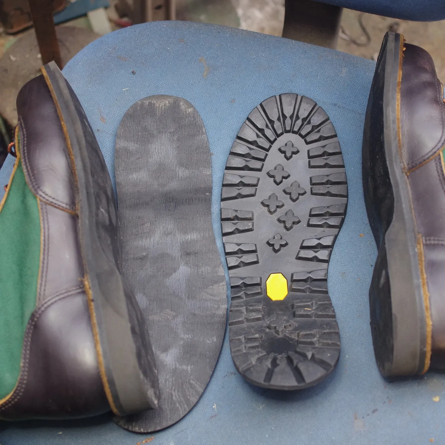 北海道　K様　Danner　LIGHTアウトソール交換修理　...