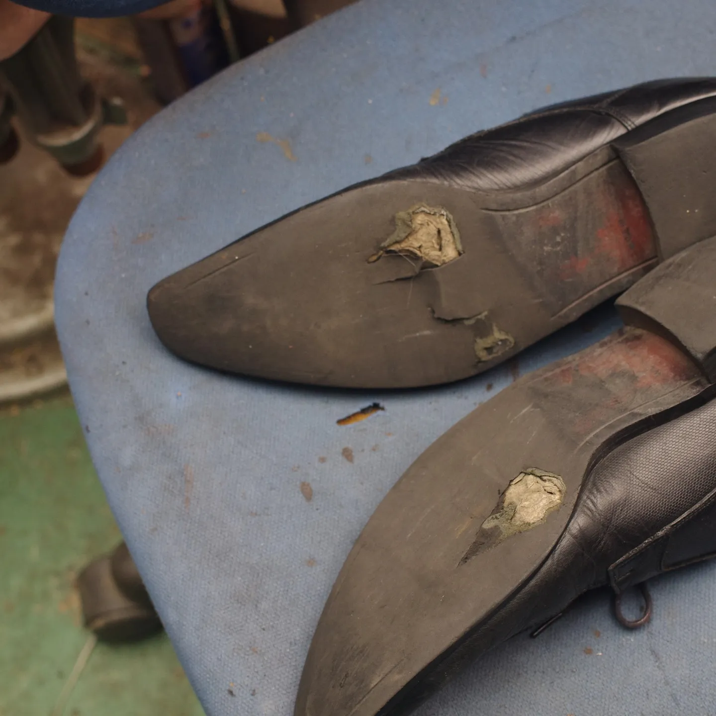 倉敷市 U様 紳士革靴 オールソール交換修理