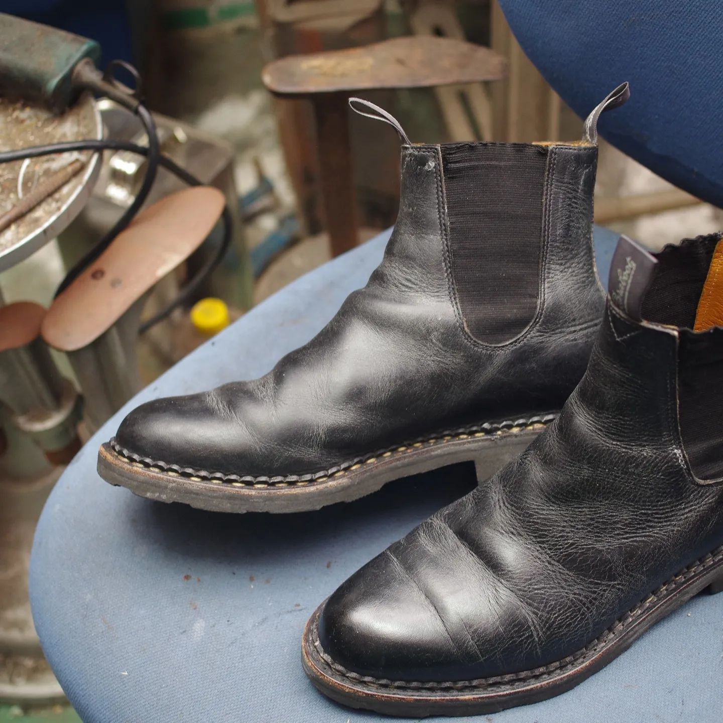 靴修理でParabootサイドゴアゴム交換を成功させる具体的な手順とコツ