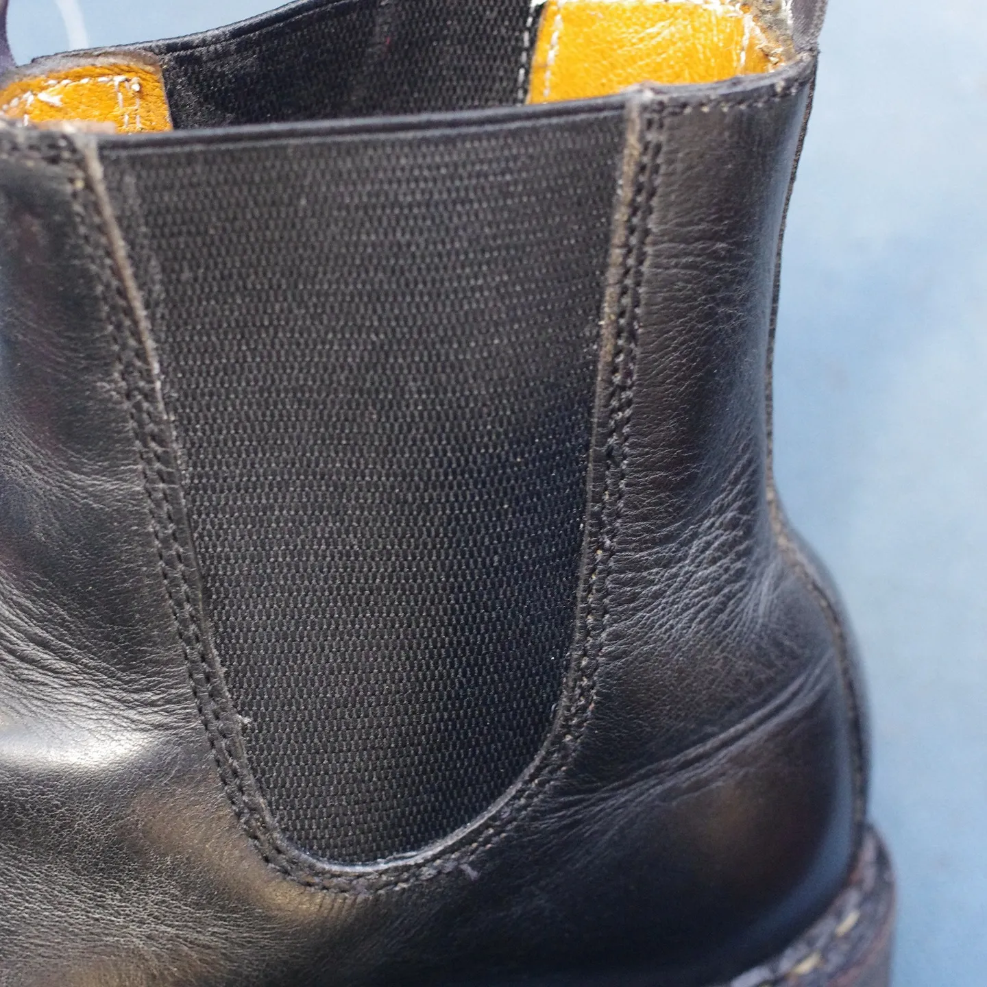 倉敷市 Y様 Paraboot サイドゴアゴム交換。