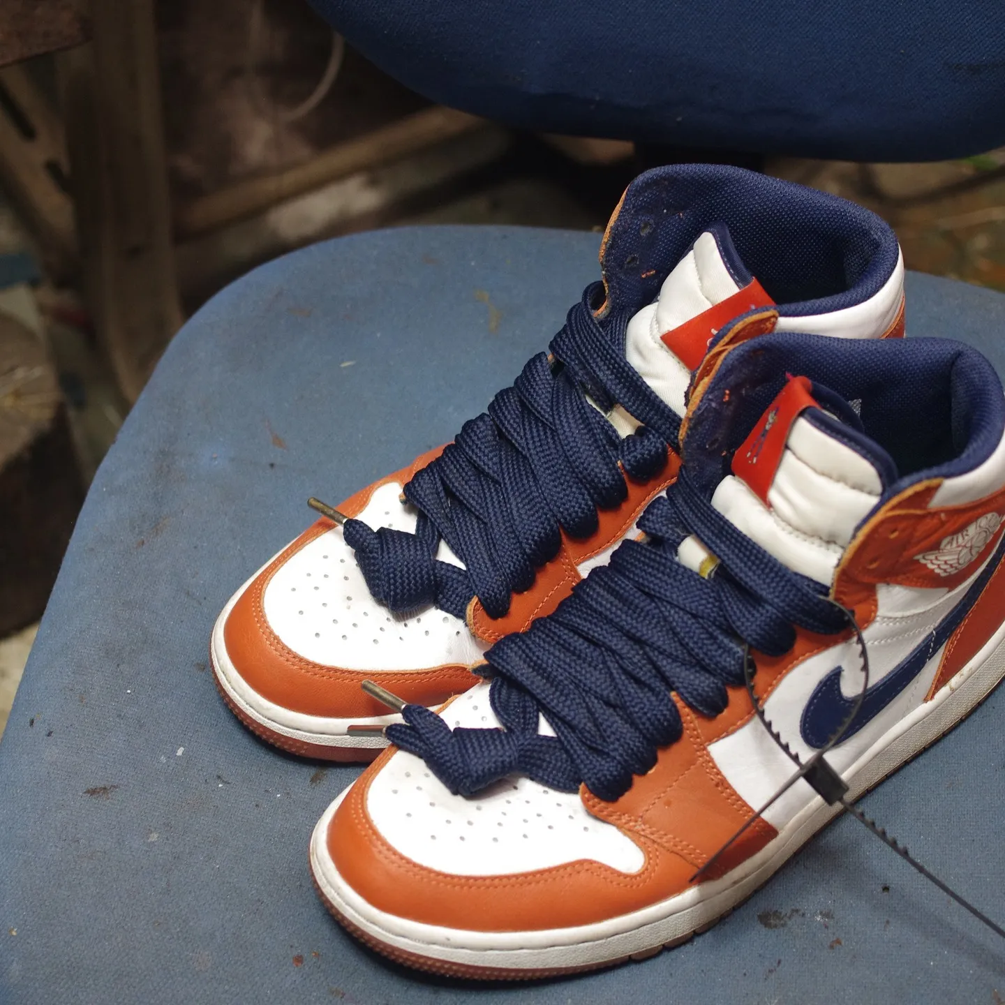 【修理実績】NIKE エアジョーダン1 ゴルフシューズの宿命を「オパンケ縫い」で克服する