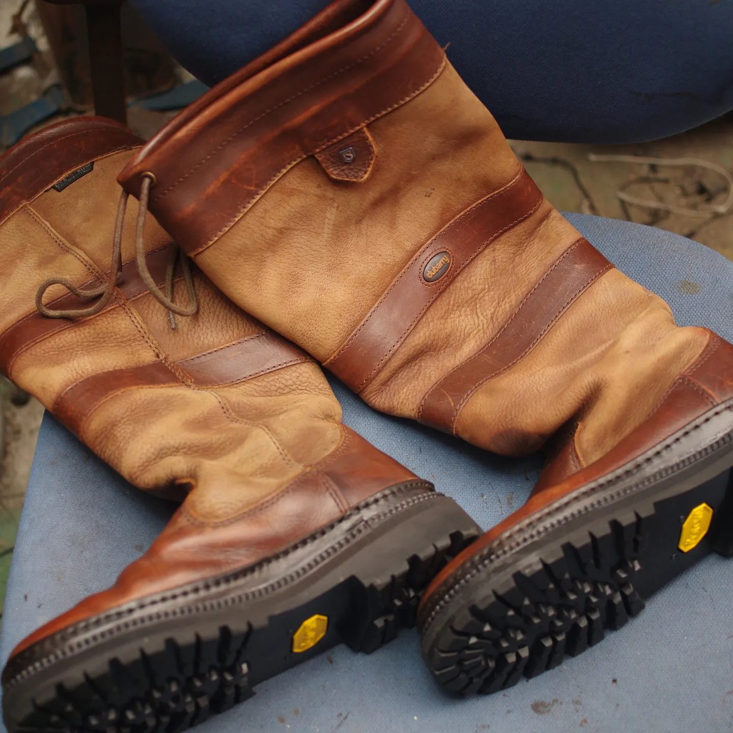 東京都　H様　dubarry Boots　加水分解によりオー...