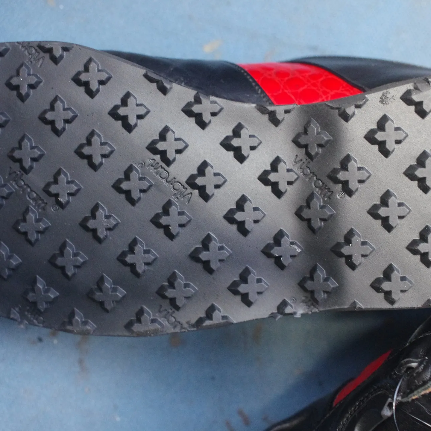 こんにちは皆様👋 大阪府のM様のフットジョイ・アイコンモデル...