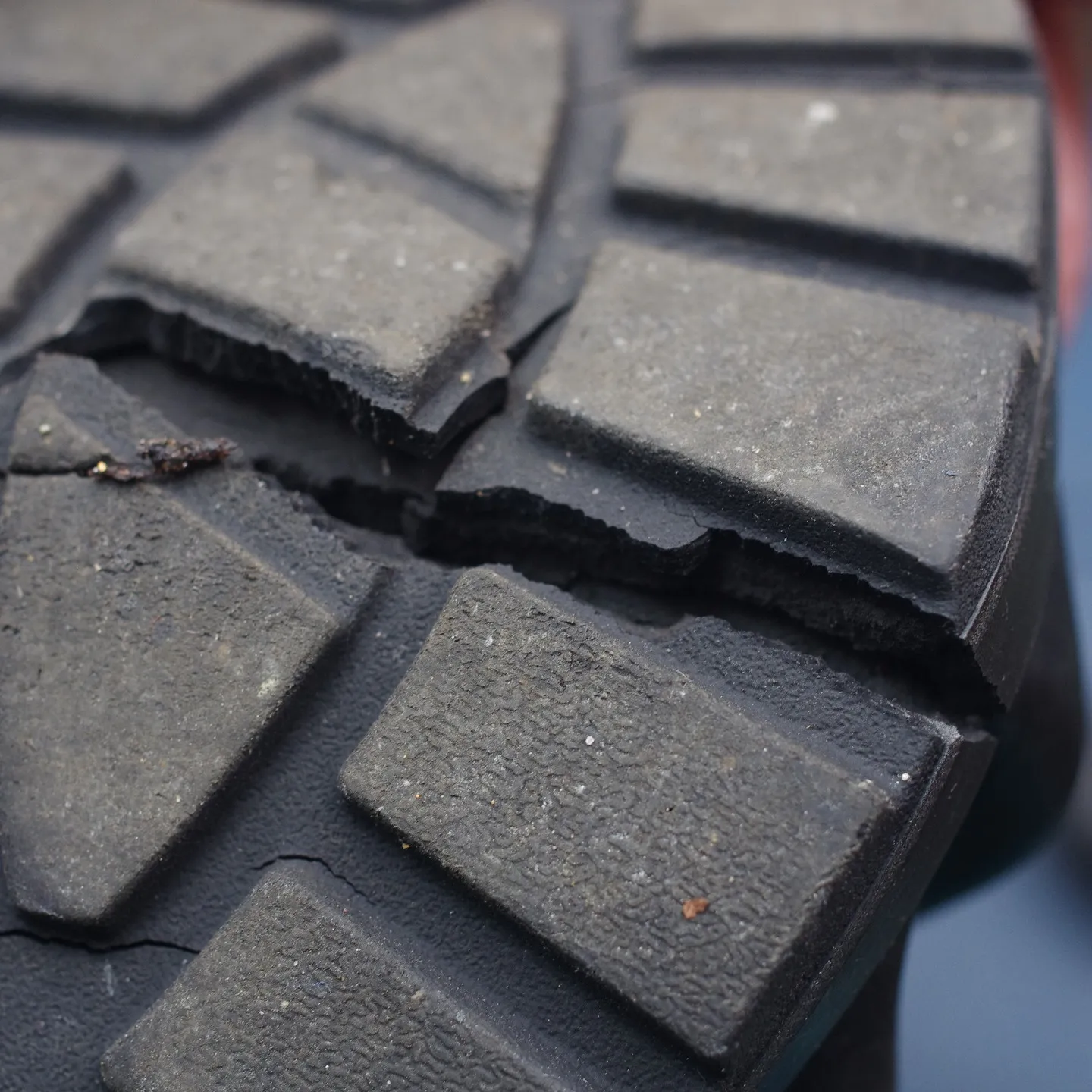 新潟県のI様よりお預かりしたブランドストーンのサイドゴアブー...