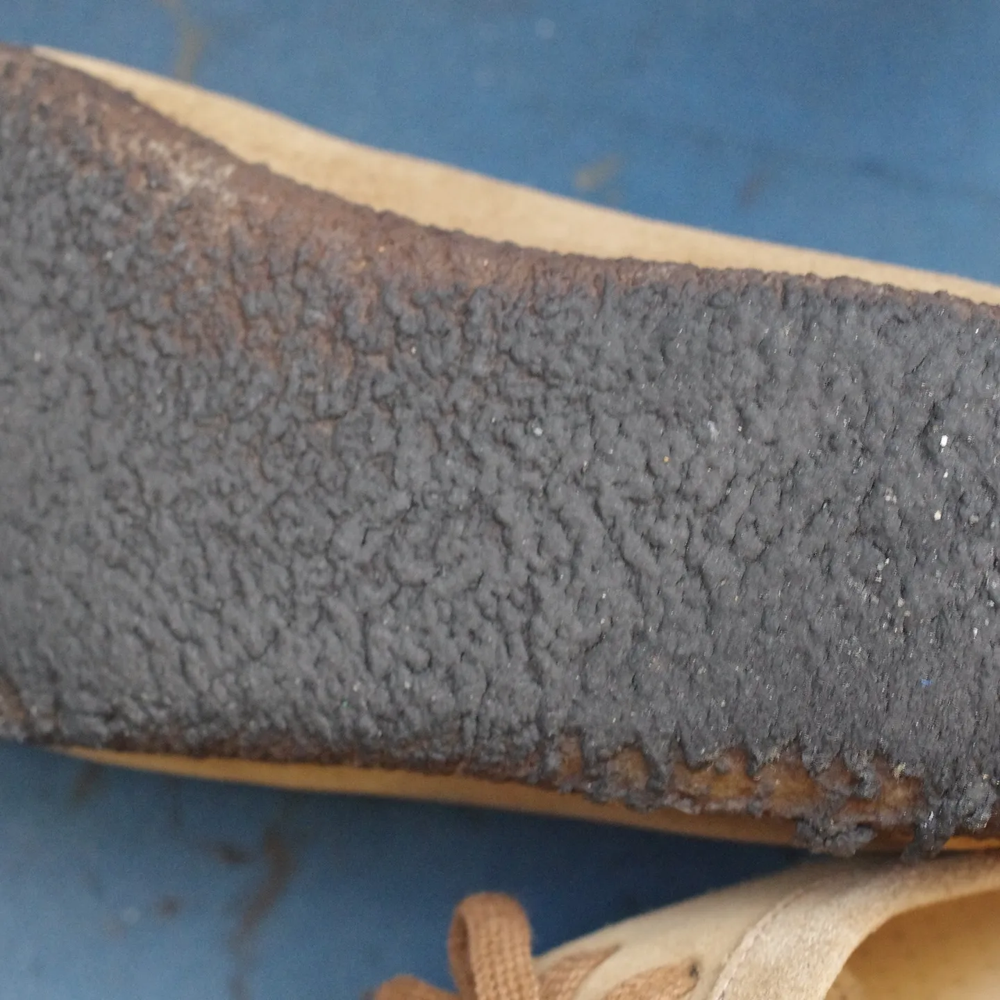 兵庫県のY様よりClarksナタリーのオールソール交換修理を...