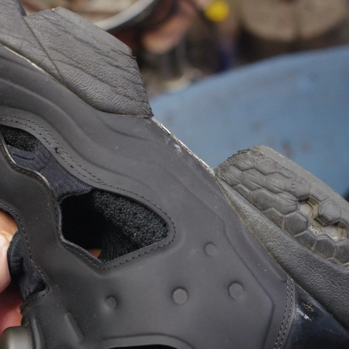 宿命の「ソール剥がれ」を克服する。インスタポンプフューリー、再構築への全記録