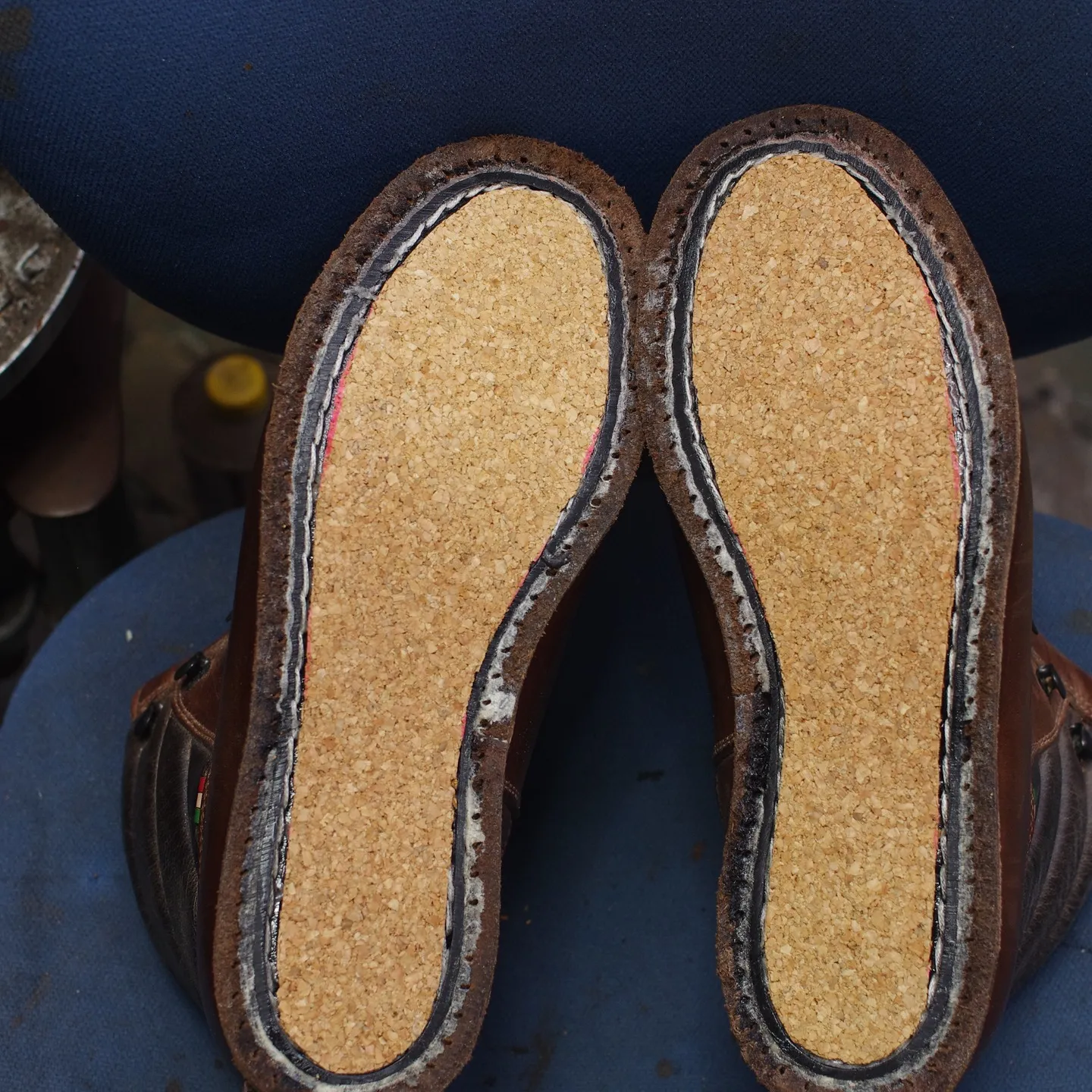 兵庫県のお客様からお預かりしたおしゃれな登山ブーツ、ザンバラ...