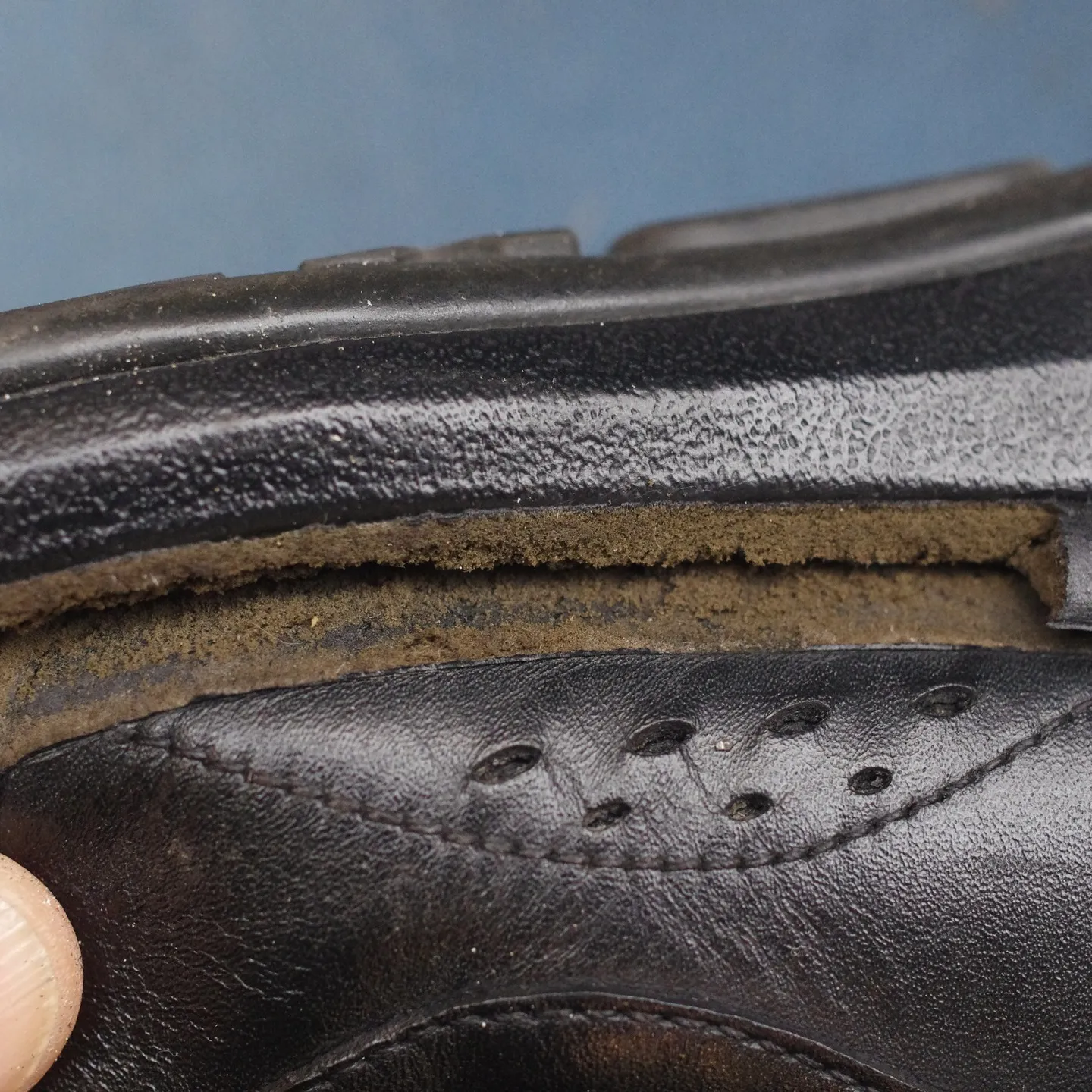 東京都のN様の大切なJoyaウォーキングシューズを、再び快適...