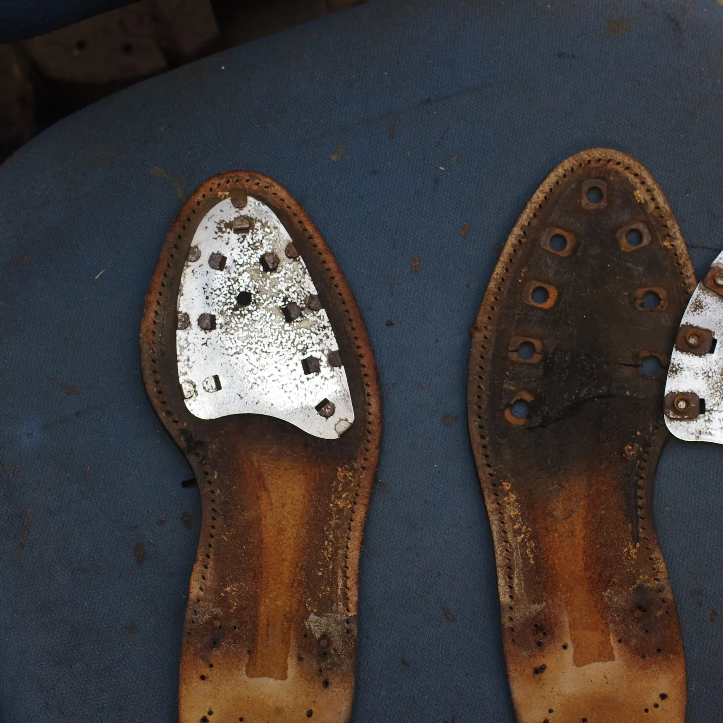 福岡県のS様からお預かりした、本間ゴルフシューズの修理が完了...