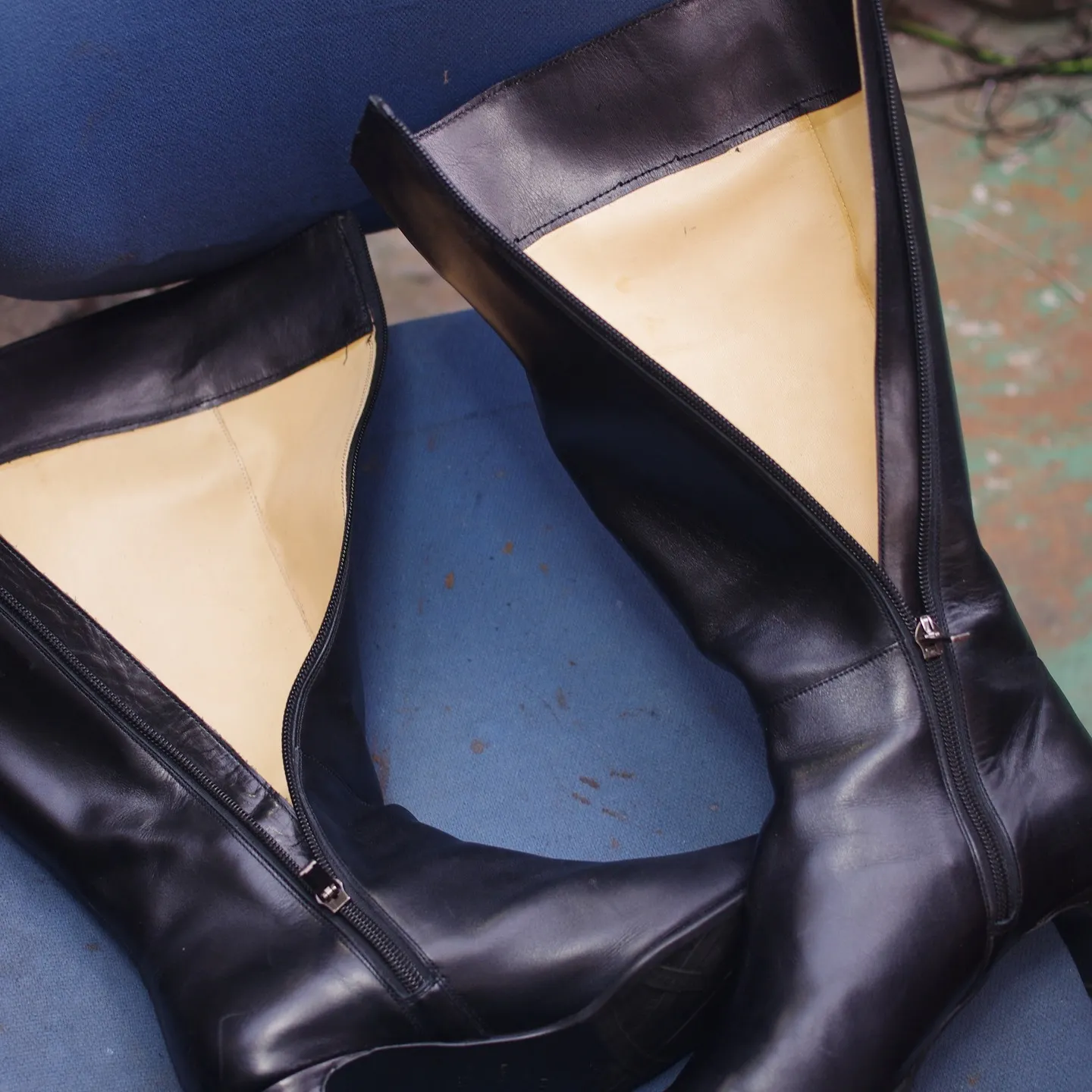 今年も靴修理大作戦!👢大阪府のK様の婦人ロングブーツを新しい...