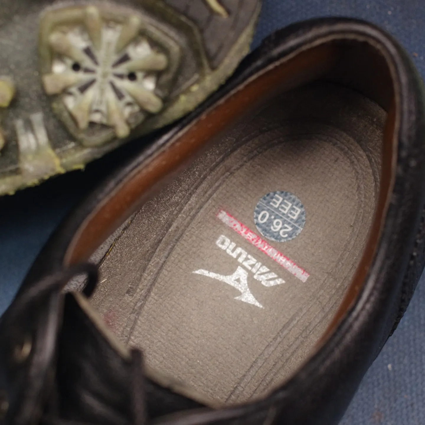 宮崎県のF様よりお預かりしたMizunoゴルフシューズが完全...