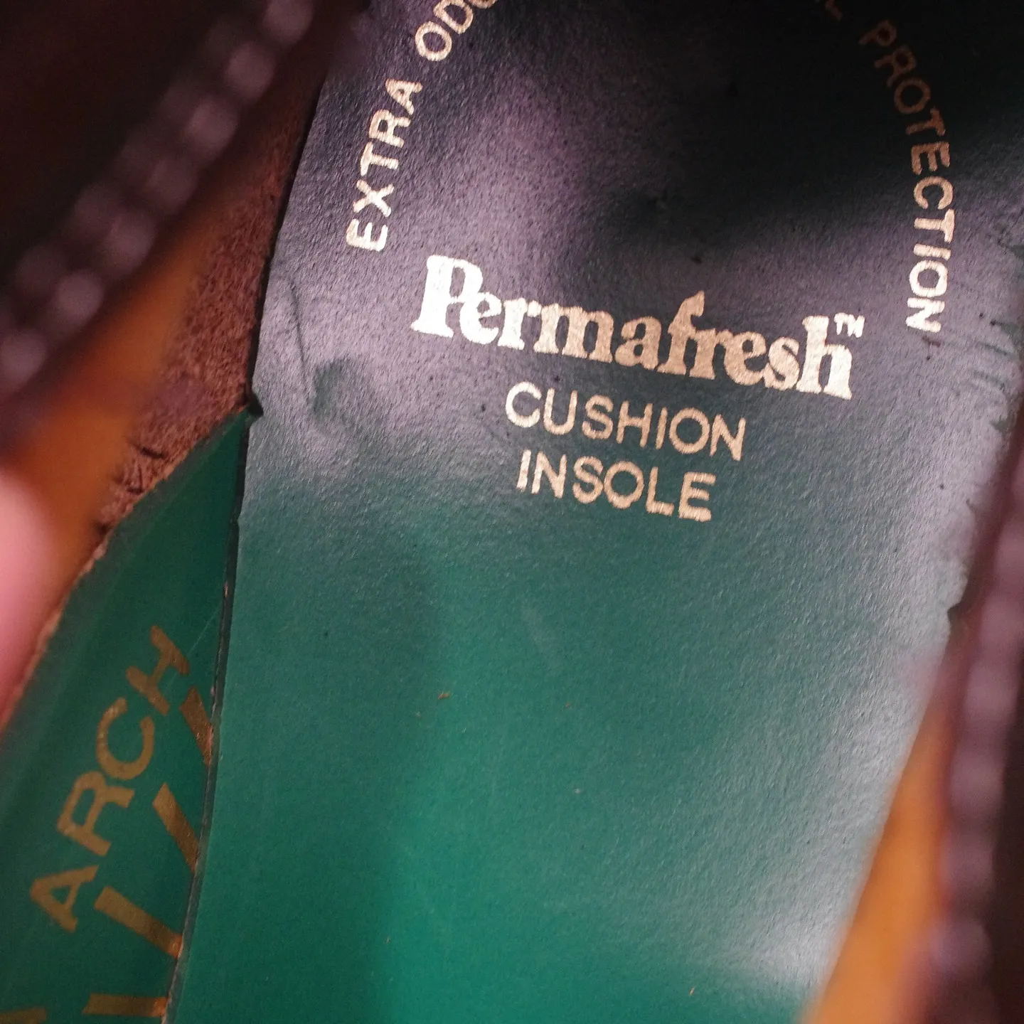 当店にまた素敵な修理例が登場です👞✨。