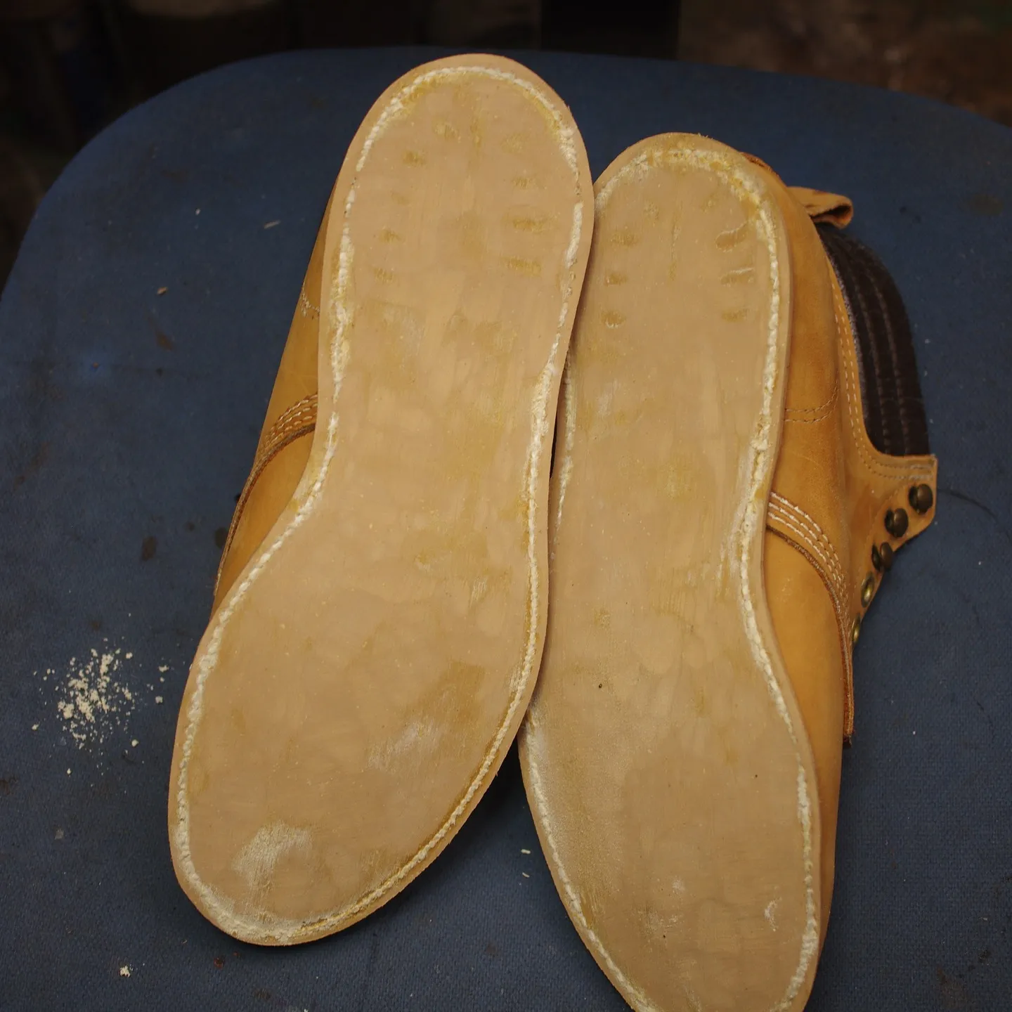 当店にまた素敵な修理例が登場です👞✨。