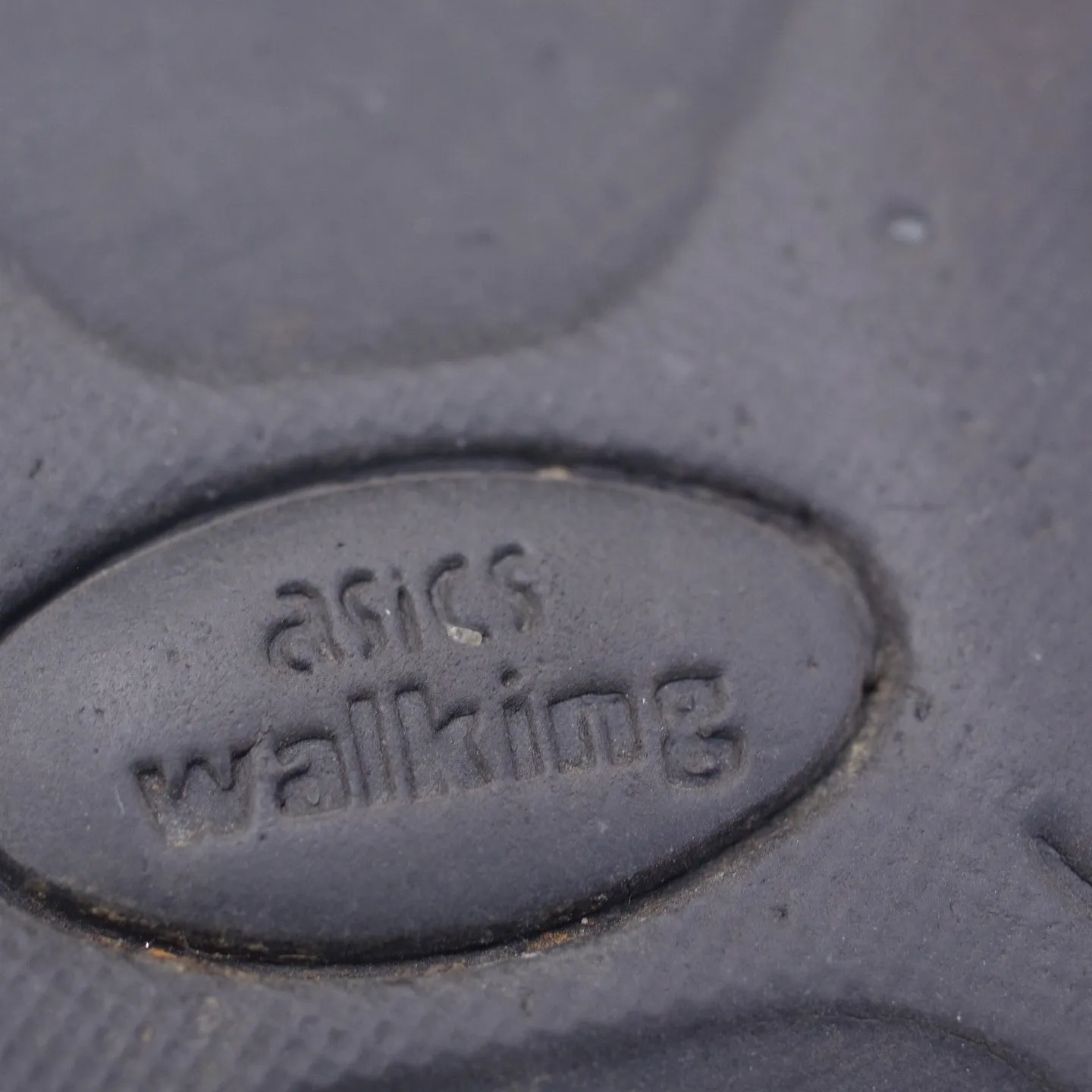 倉敷市のT様のASICSカジュアルシューズ、見事に変身しまし...