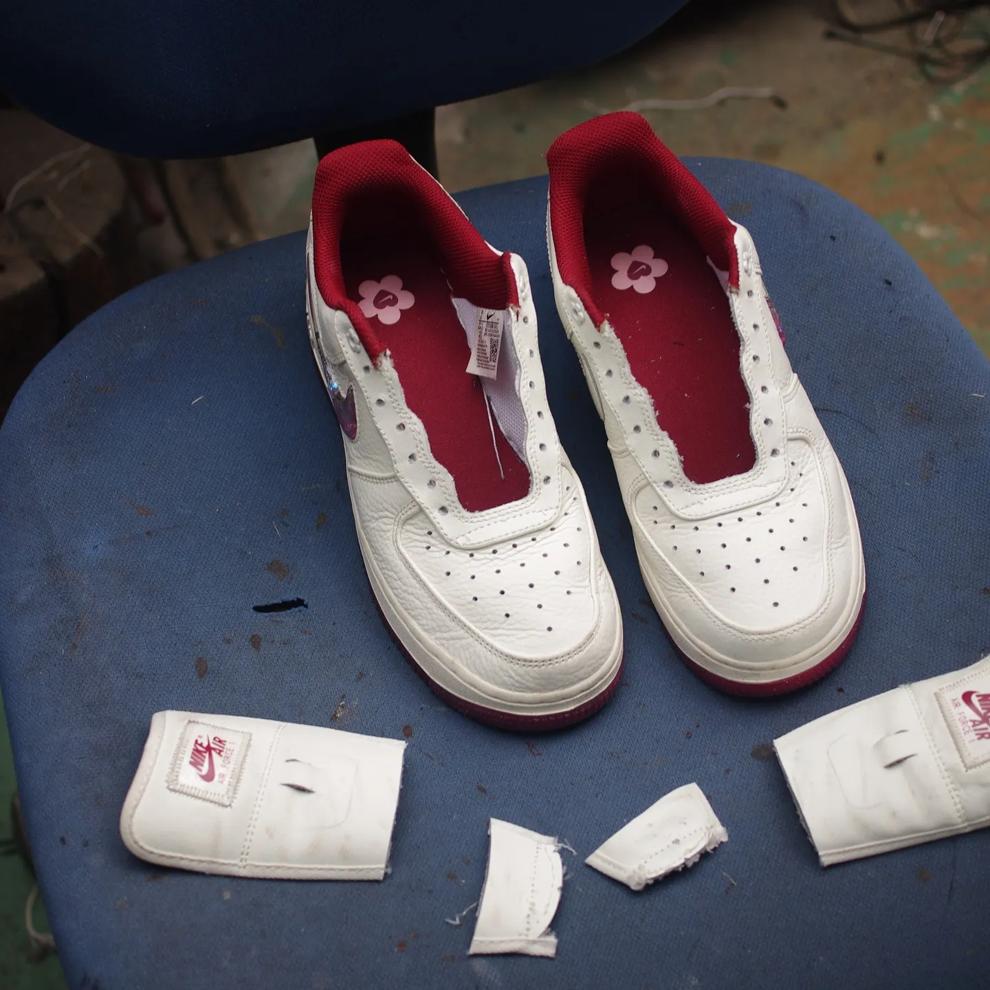 東京都にお住まいのT様から、ナイキエアフォースワンのシュータ...