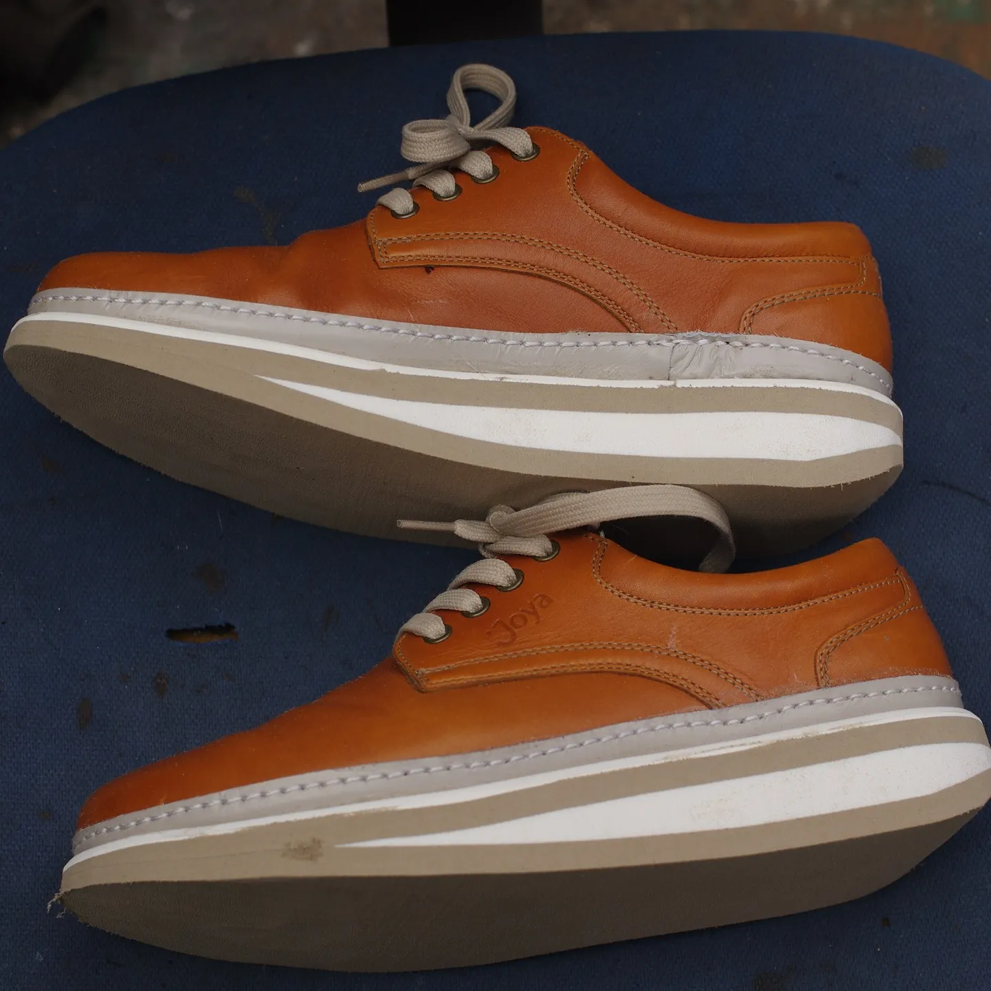 福井県のT様からご依頼いただいたJoyaウォーキングシューズ...