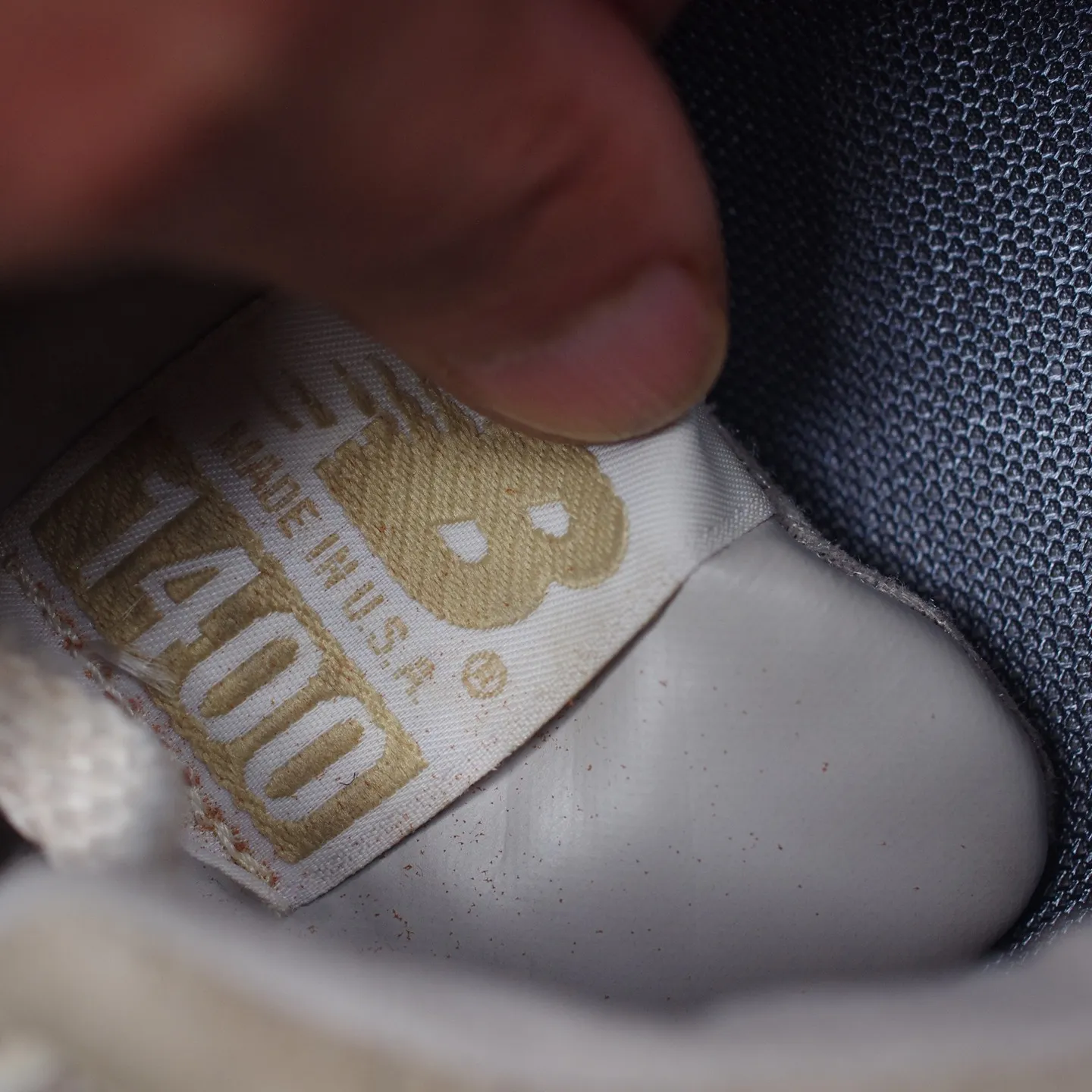 大阪府のO様、このたびはお持ちのNew Balance 14...