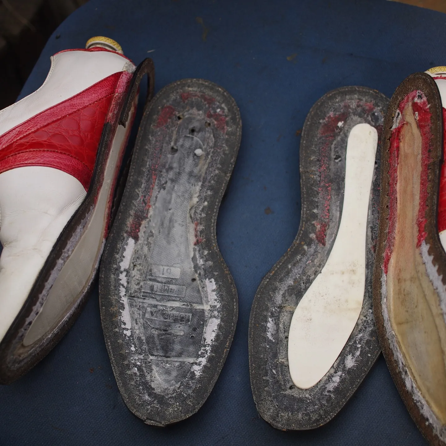 鳥取県のN様からお預かりしたフットジョイのアイコンモデル、ソ...