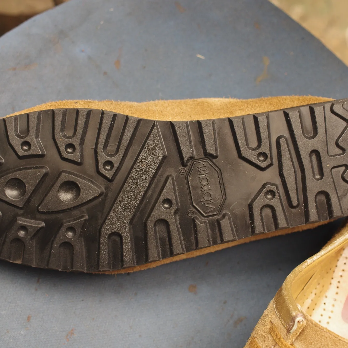 北海道のK様からお預かりしたClarksナタリーの靴、生ゴム...