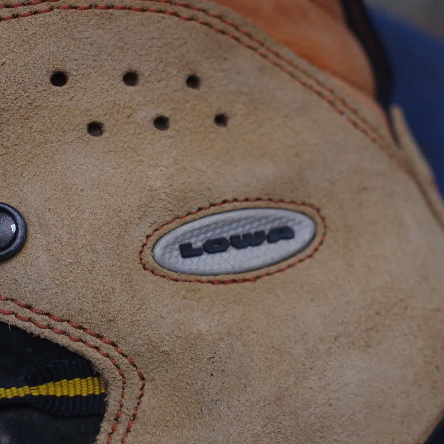 👞こんにちは、靴のメンテナンスの専門店としてご紹介させていた...