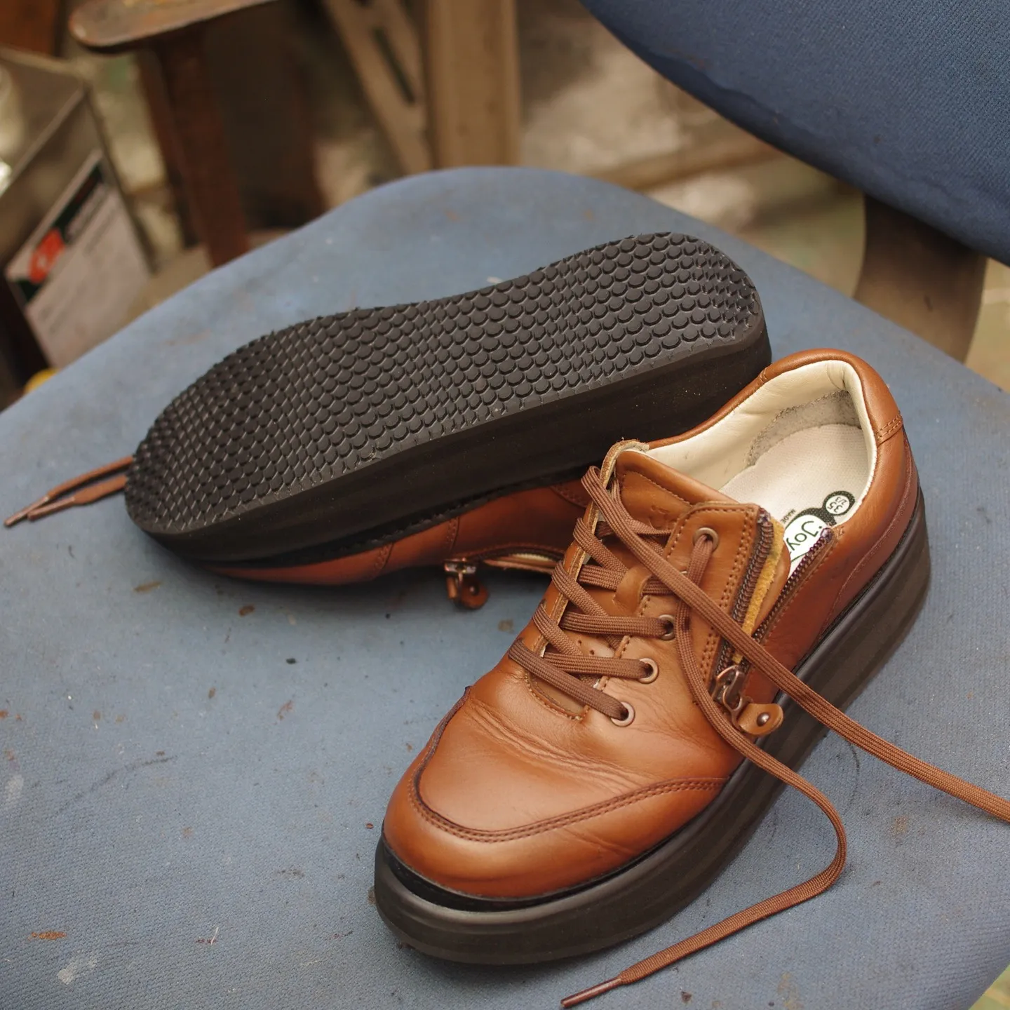 静岡県のK様がお持ちのJoyaウォーキングシューズを、再び快...