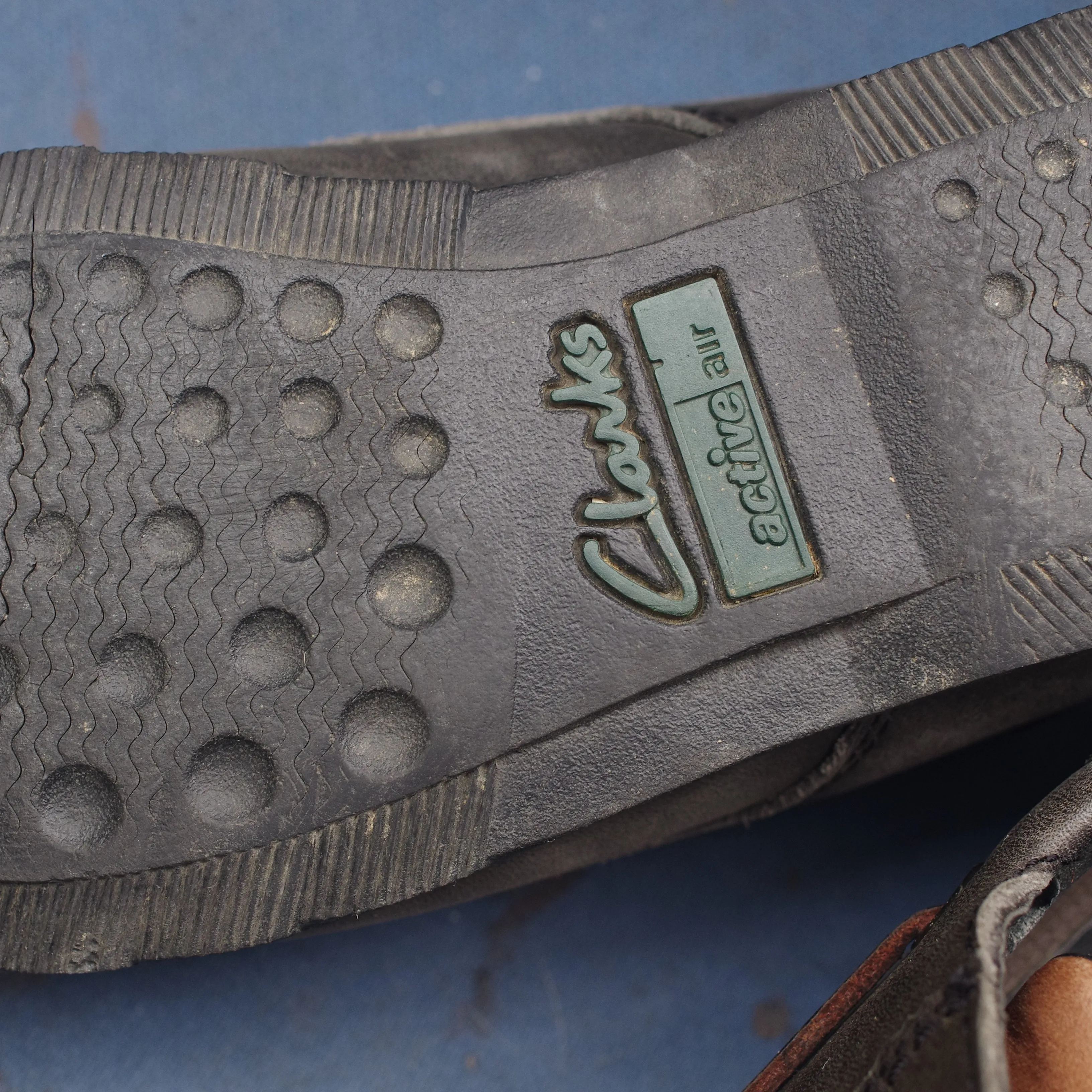 総社市にお住まいのN様のClarksデッキシューズを、一生モ...